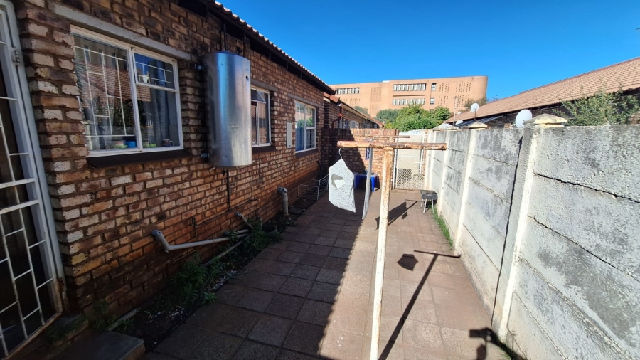 2 Bedroom Property for Sale in New Park Northern Cape